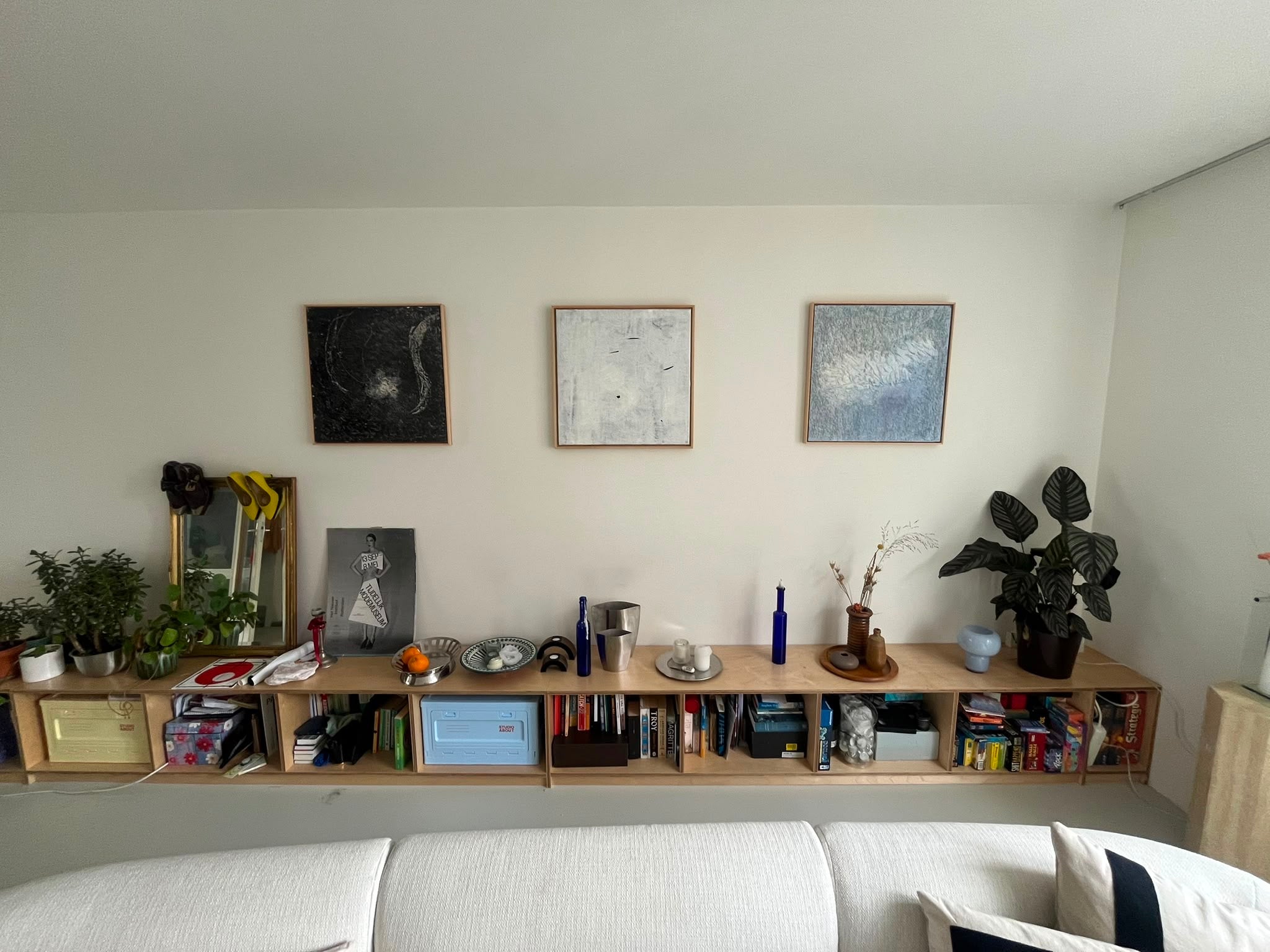 

Made-to-fit plywood storage wall detail
